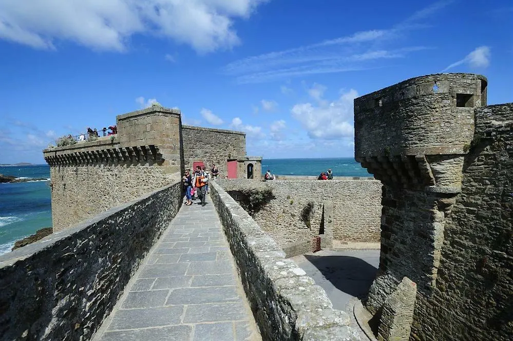La Coloniale Apartment Saint-Malo France