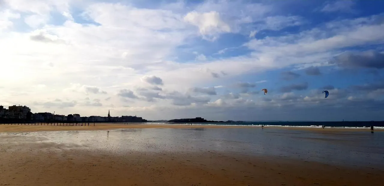 La Coloniale Apartment Saint-Malo 0*,  France